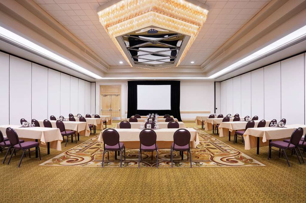 Embassy Suites San Luis Obispo Instalações foto